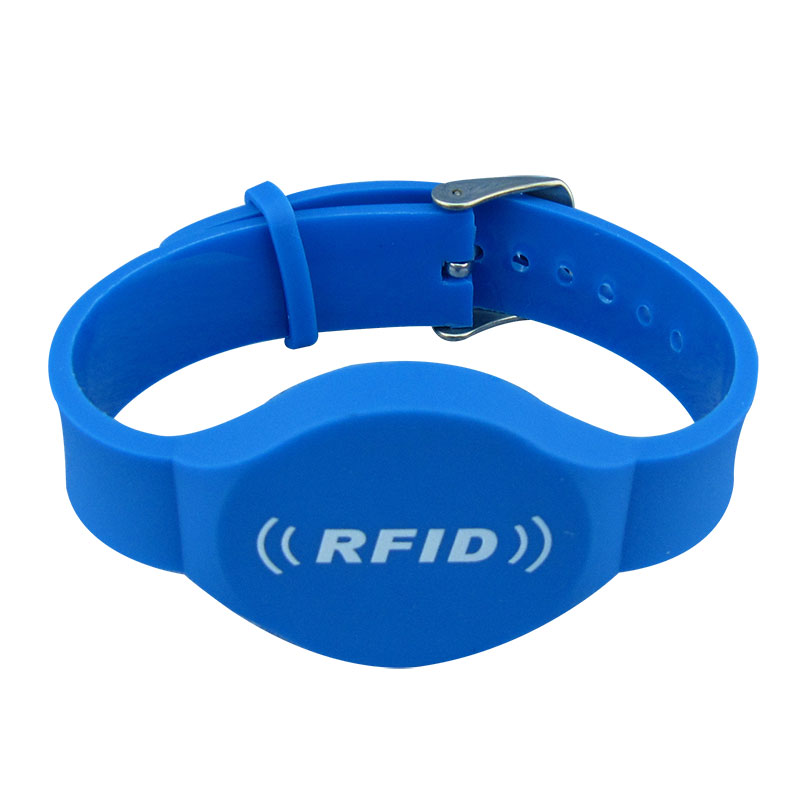 Bracelet en caoutchouc imperméable programmable de PVC d'Ic Rfid de 13.56MHZ MF pour le sauna